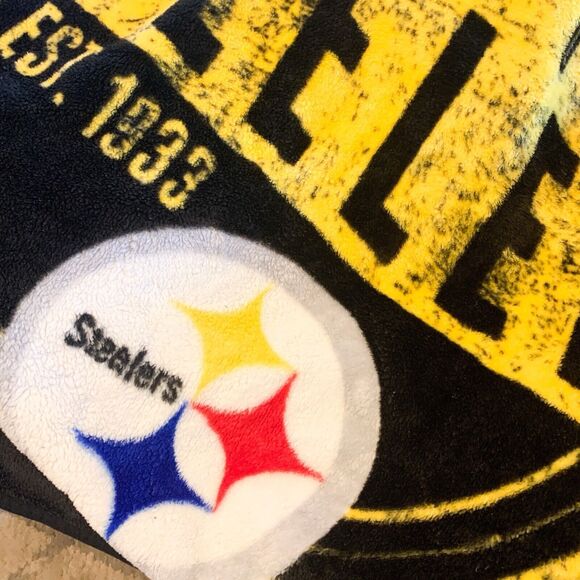 NFL Pittsburgh STEELERS 50x58 Fleece Stadium Blanket Throw Vintage - Picture 2 of 3